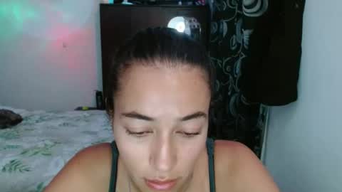 shantal_d01 online show from September 22, 2025, 3:08 am