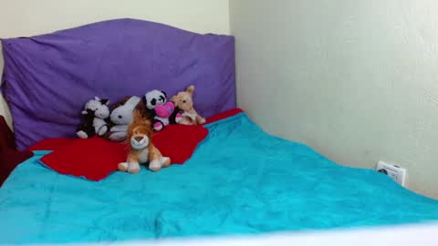 Snapshot of shantal_houston chatting on December 17, 2024, 11:59 pm Shantal online show from December 17, 2024, 11:59 pm