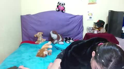 Snapshot of shantal_houston chatting on February 14, 2025, 11:53 pm Shantal online show from February 14, 2025, 11:53 pm