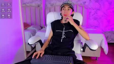 Shantal online show from November 30, 2025, 3:10 am