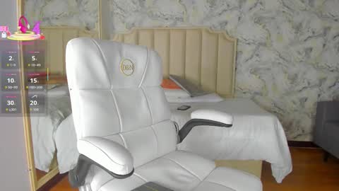 Shantal online show from December 22, 2025, 3:47 am