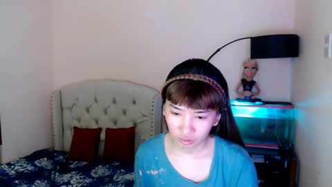 SHANTA FOX  s online show from April 14, 2026, 1:06 pm