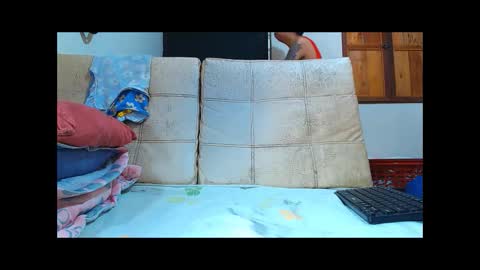 Snapshot of shantallfoxxx chatting on April 30, 2026, 11:49 am shantallfoxxx online show from April 30, 2026, 11:49 am
