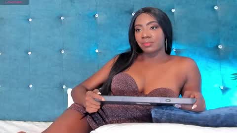 Shantall Miller online show from April 17, 2026, 8:56 pm