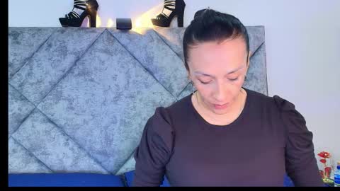 shantey online show from November 27, 2025, 11:56 am