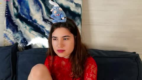 Ivy online show from October 25, 2025, 1:35 am