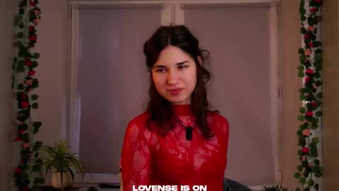 Ivy online show from December 1, 2025, 2:05 am