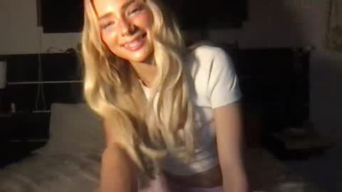 shariisweet online show from September 27, 2025, 4:12 pm