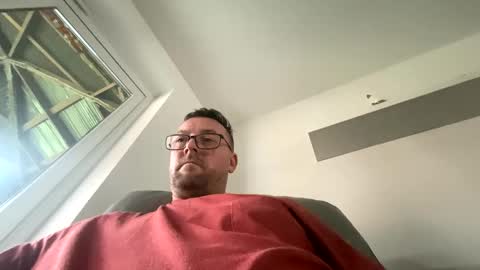 Snapshot of sharksboy16 chatting on December 31, 2024, 8:59 am Sharksboy online show from December 31, 2024, 8:59 am