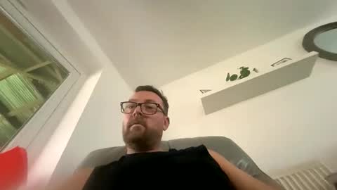 Snapshot of sharksboy16 chatting on February 22, 2026, 8:02 am Sharksboy online show from February 22, 2026, 8:02 am