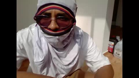 Sharkyoung online show from October 23, 2025, 7:45 pm