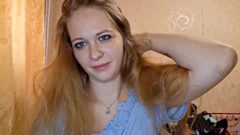 Annie online show from October 15, 2025, 6:57 am