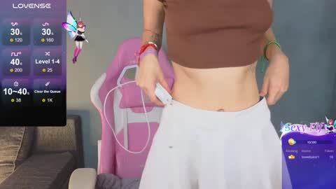 Snapshot of sharli_rose chatting on December 8, 2024, 3:56 pm Sharli online show from December 8, 2024, 3:56 pm