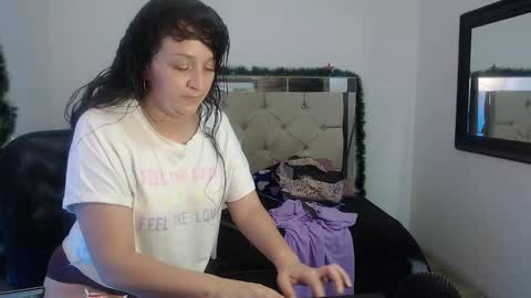 Sara online show from December 21, 2024, 10:51 pm