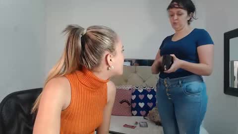 Sara online show from February 15, 2025, 2:00 pm