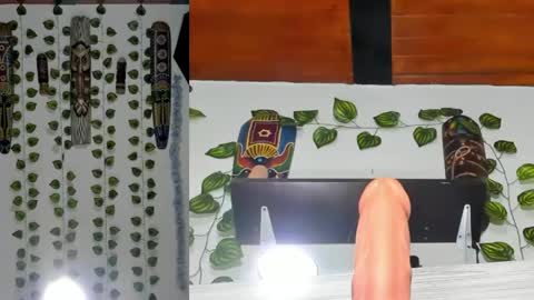 Snapshot of sharlotte_sexx chatting on May 31, 2026, 2:31 am S online show from May 31, 2026, 2:31 am