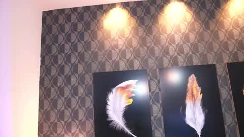 Sharom  online show from March 22, 2026, 2:09 pm