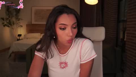 Snapshot of sharon__baker_ chatting on November 25, 2025, 10:32 pm sharon baker online show from November 25, 2025, 10:32 pm