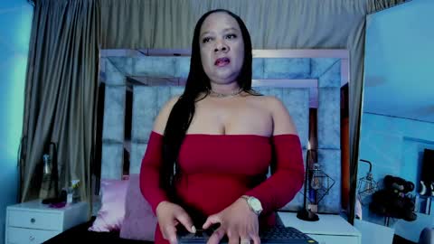 Sharon Noa online show from April 4, 2026, 11:29 am