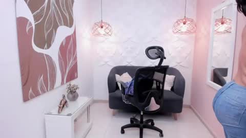 sharon online show from June 19, 2026, 1:37 pm