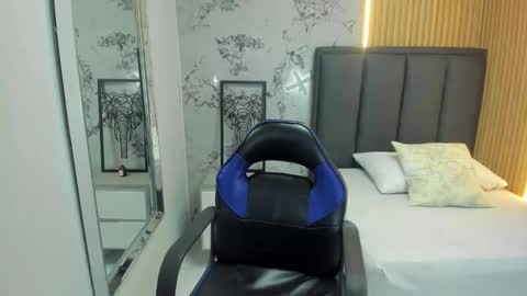 M A G N O  online show from March 3, 2026, 2:12 pm