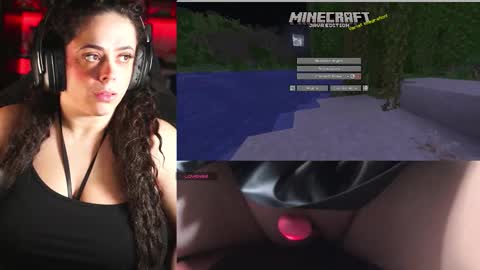 sharonurb3x online show from March 3, 2026, 9:53 pm