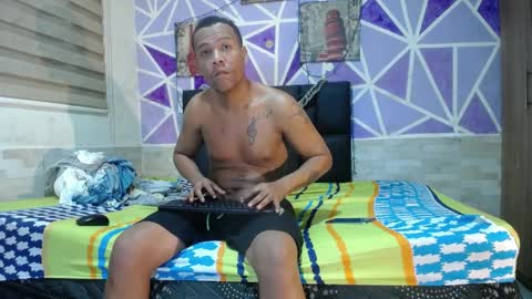 sharonx_morex online show from April 4, 2026, 5:06 am