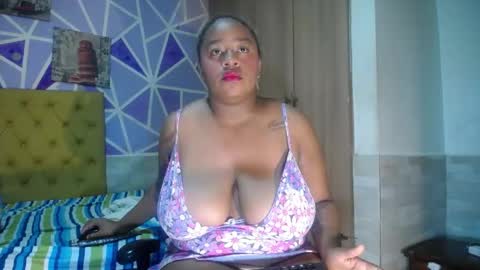 Snapshot of sharonx_morex chatting on April 12, 2026, 8:25 pm sharonx_morex online show from April 12, 2026, 8:25 pm