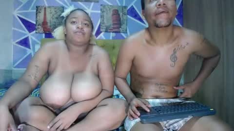 Snapshot of sharonx_morex chatting on April 24, 2026, 6:27 am sharonx_morex online show from April 24, 2026, 6:27 am