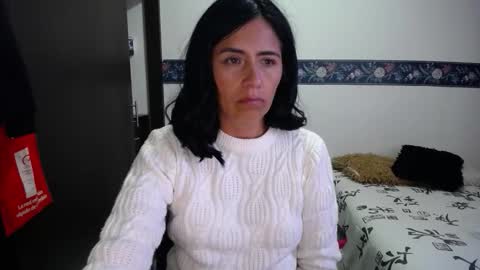 Snapshot of sharoon__cherry_ chatting on November 1, 2025, 11:23 am sharon online show from November 1, 2025, 11:23 am