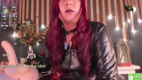Snapshot of sharoon_gold chatting on January 14, 2025, 5:19 am Your mistress Sharon online show from January 14, 2025, 5:19 am
