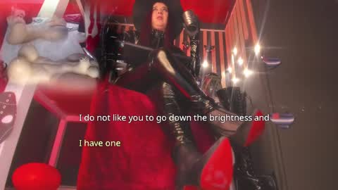 Snapshot of sharoon_gold chatting on March 3, 2025, 9:15 pm Your mistress Sharon online show from March 3, 2025, 9:15 pm