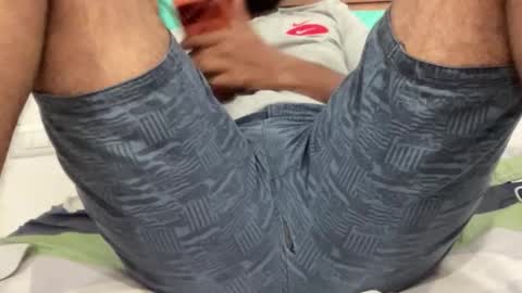 Shashii online show from November 18, 2025, 3:49 pm