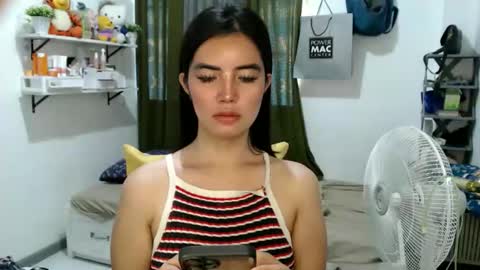 shasha online show from November 14, 2025, 2:43 am