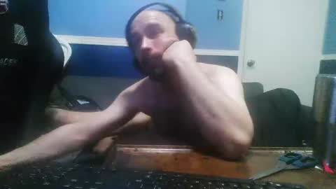 Snapshot of shawntheone3535b chatting on February 9, 2025, 11:04 am shawntheone online show from February 9, 2025, 11:04 am