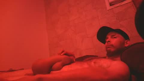 Snapshot of shawntheone3535b chatting on September 20, 2025, 10:38 am shawntheone online show from September 20, 2025, 10:38 am