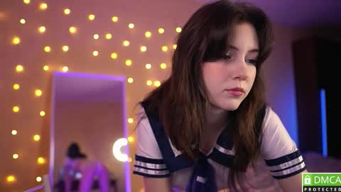 Snapshot of shawty_girl_ chatting on September 17, 2025, 6:31 pm Sonya online show from September 17, 2025, 6:31 pm