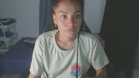 Shayna online show from February 1, 2025, 3:52 am