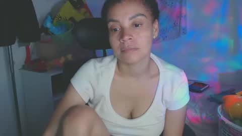 Shayna online show from October 16, 2025, 2:12 am