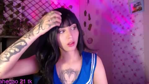 Snapshot of she_alice chatting on March 3, 2026, 3:23 am she_alice online show from March 3, 2026, 3:23 am