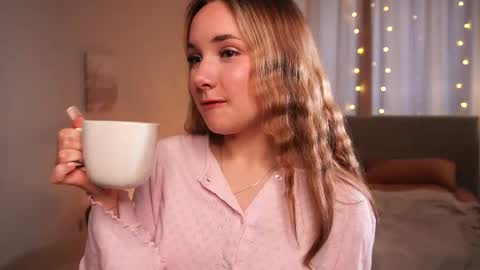 shebuny online show from March 7, 2026, 4:20 am