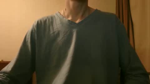 Snapshot of shedevr02 chatting on February 4, 2026, 4:02 pm Roger online show from February 4, 2026, 4:02 pm