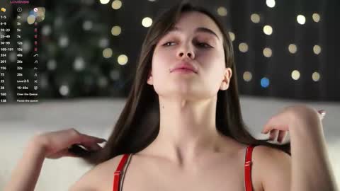 Tessa online show from January 6, 2026, 5:33 am