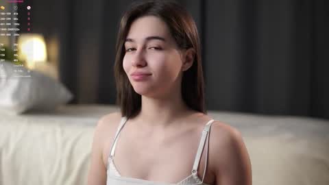 Tessa online show from February 8, 2026, 2:26 am