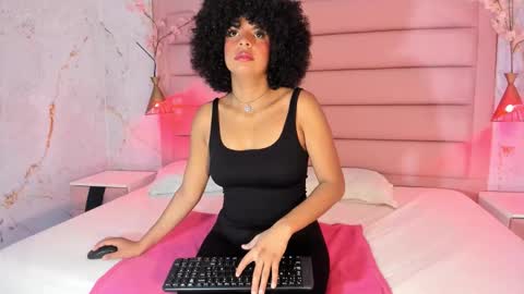 sheeylopez online show from February 1, 2026, 3:05 am