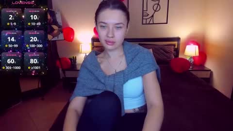 Alexis online show from February 21, 2025, 5:02 am