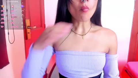 Snapshot of sheilly_brown chatting on February 4, 2026, 5:19 pm sheilly_brown online show from February 4, 2026, 5:19 pm