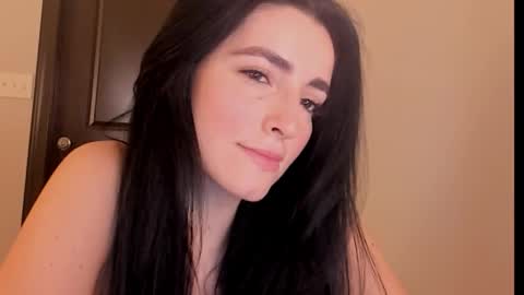 sheisallthat online show from November 11, 2025, 2:33 am