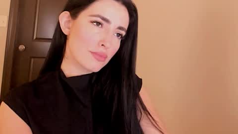 sheisallthat online show from November 18, 2025, 12:16 am