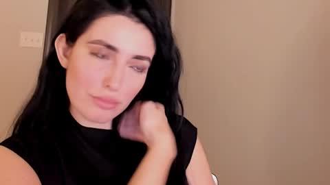 sheisallthat online show from December 20, 2025, 2:51 am